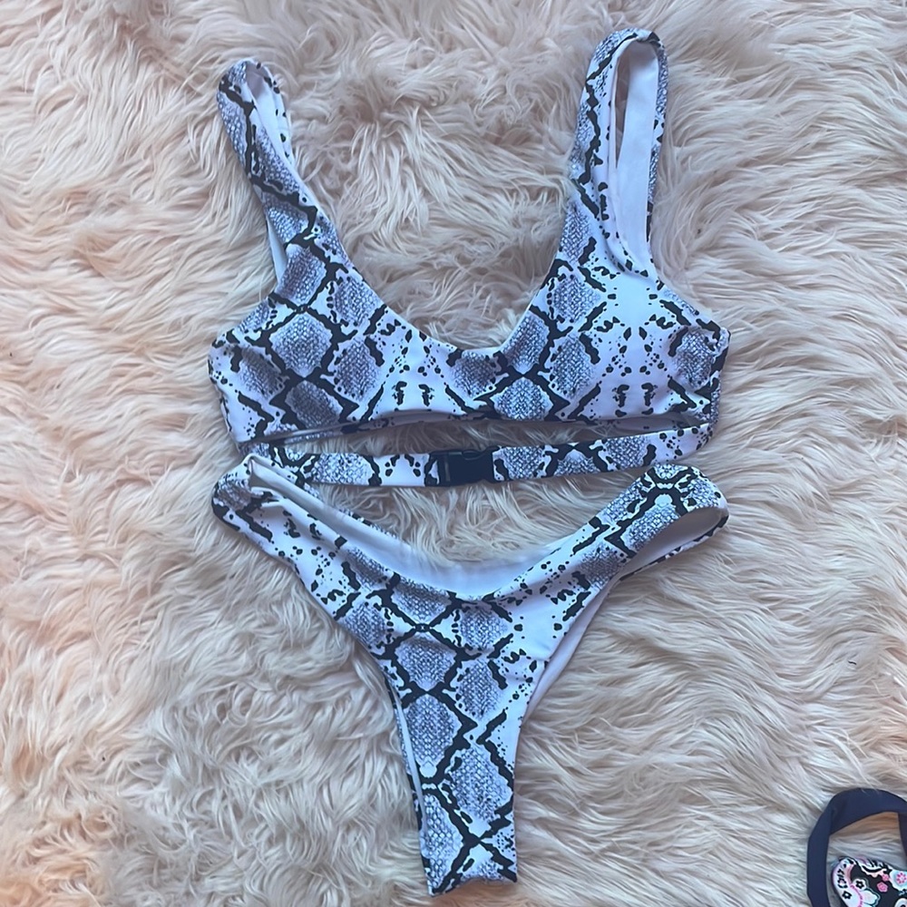SHEIN snake skin bikini sets. Size Small.